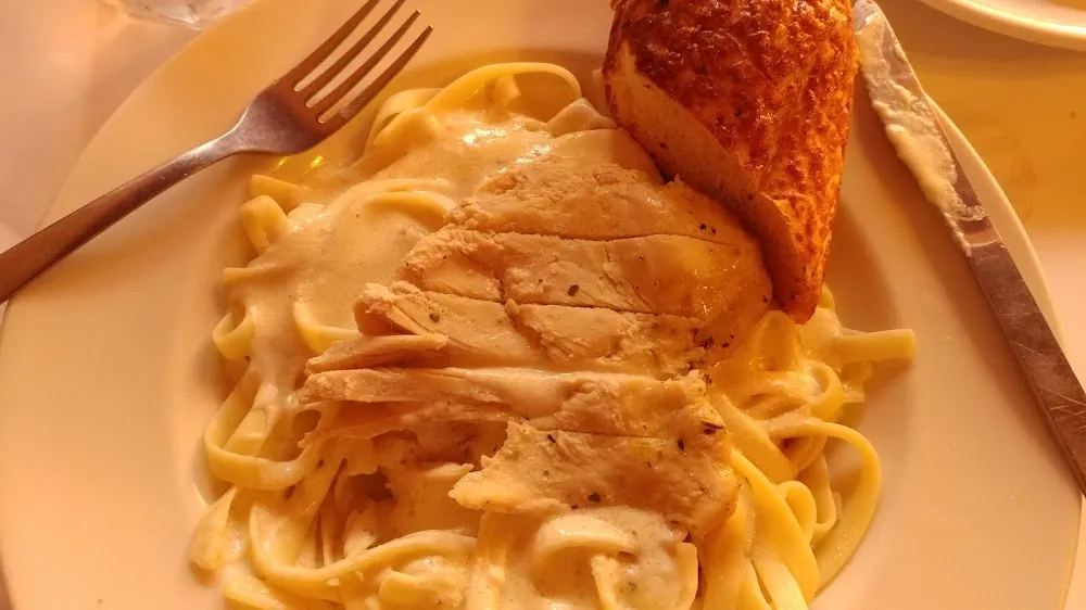 Chicken Fettuccini Alfredo